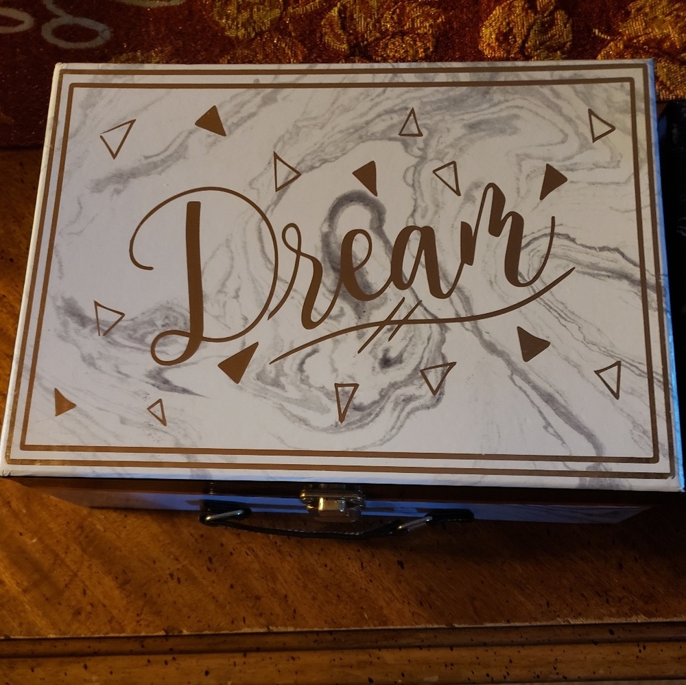 Decreative Stackable storage boxes - Picture 4 of 4